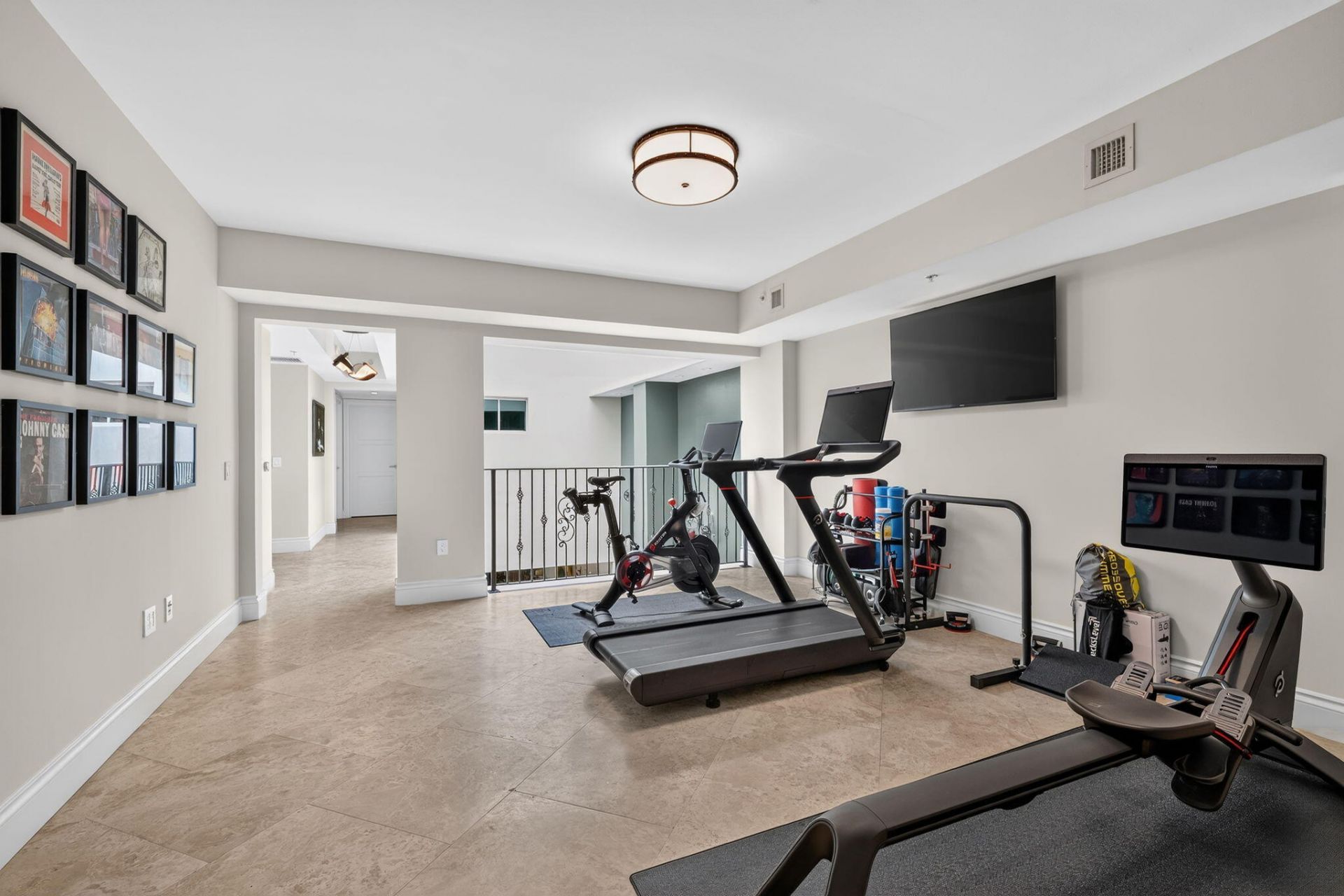 411 N New River Drive E, Unit V-2, Fort Lauderdale, FL 33301 Photo
