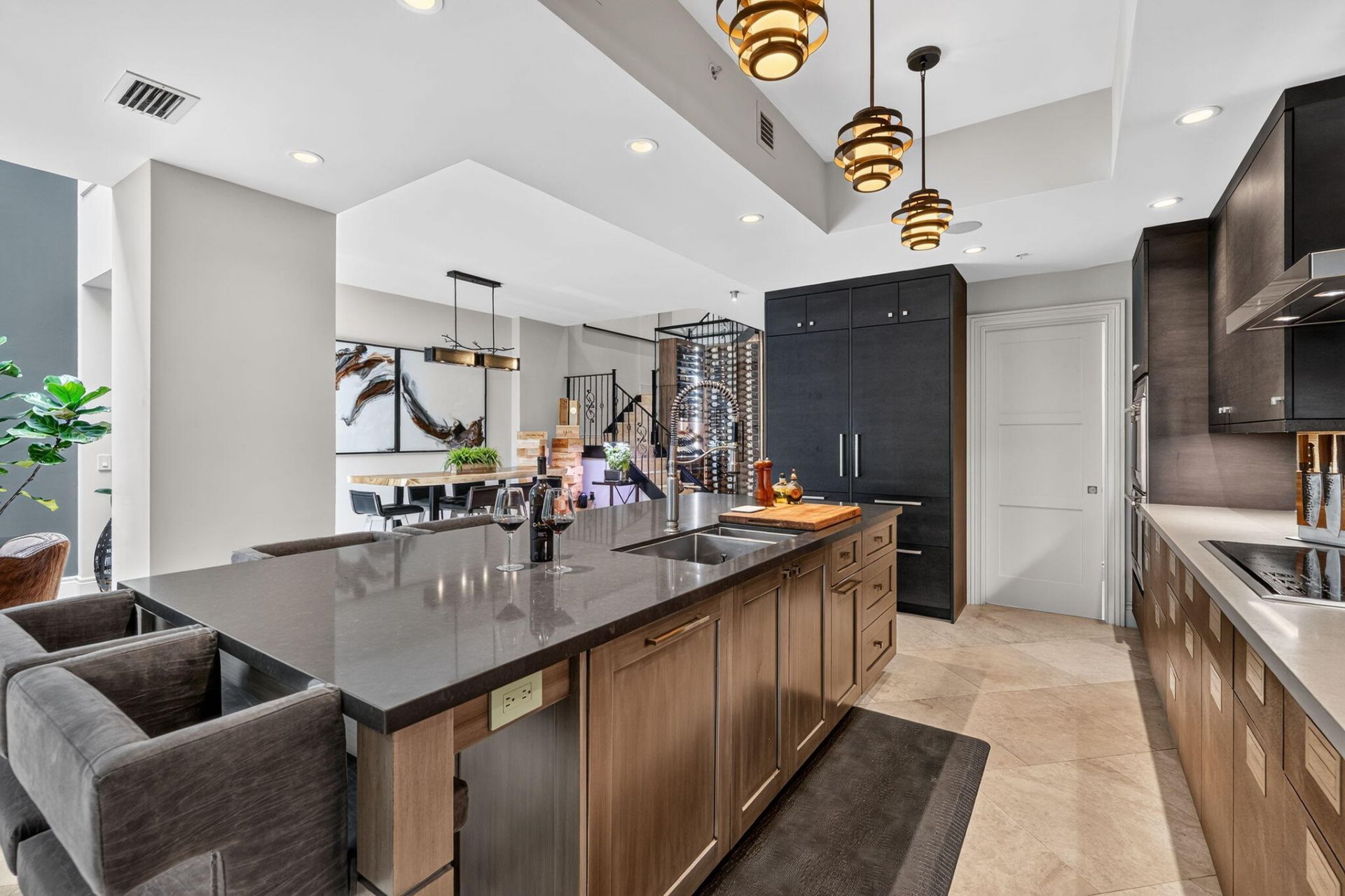 411 N New River Drive E, Unit V-2, Fort Lauderdale, FL 33301 Photo