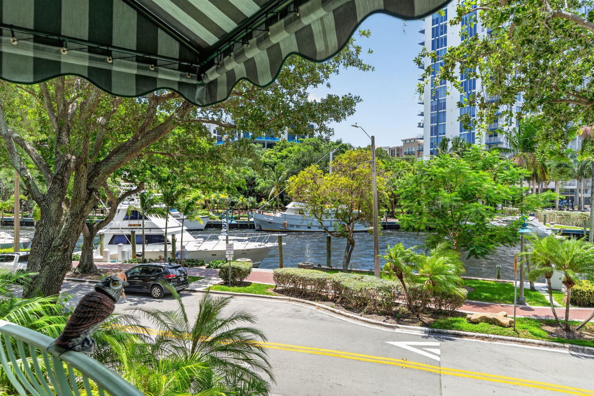411 N New River Drive E, Unit V-2, Fort Lauderdale, FL 33301 Photo
