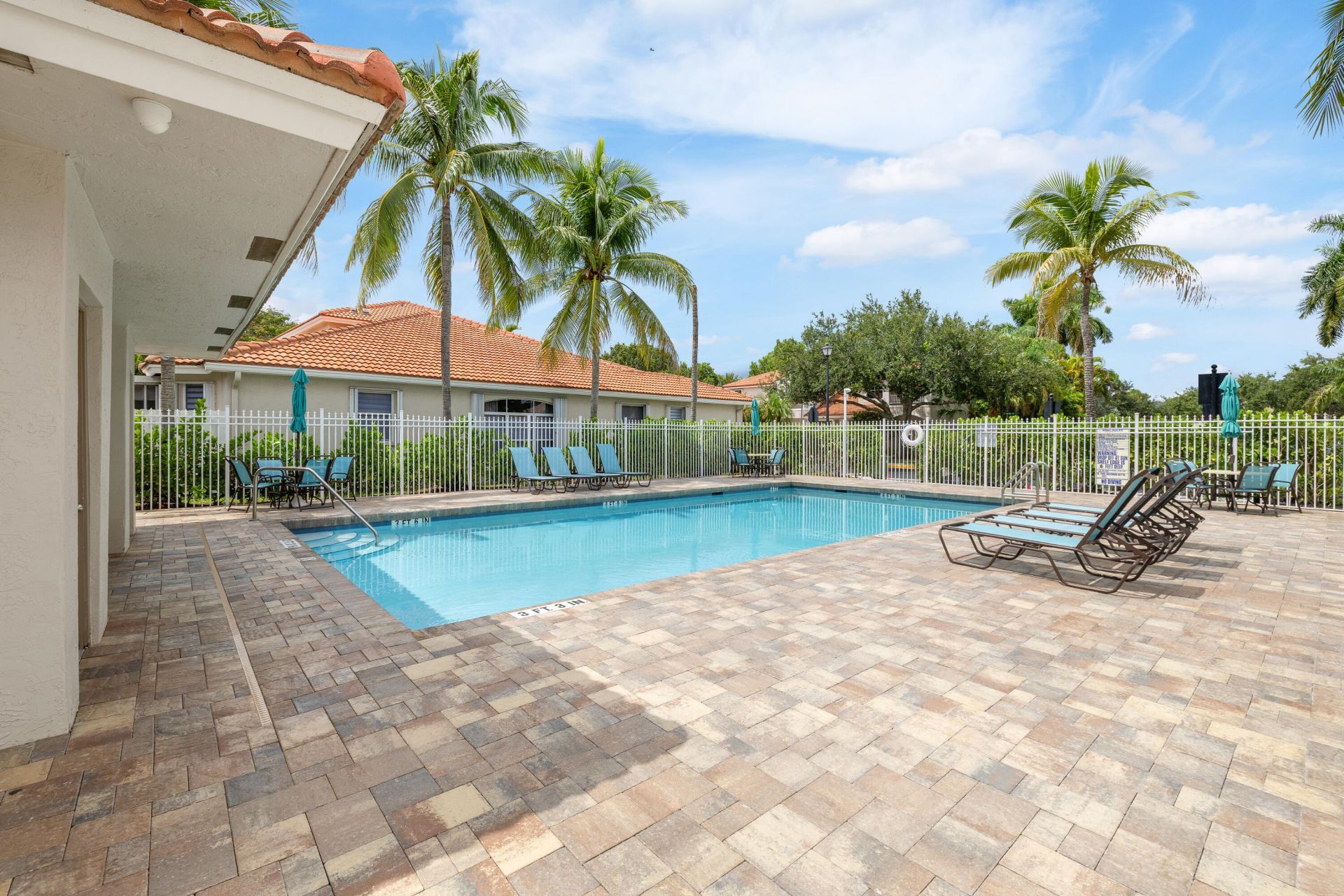 831 NW 130th Avenue, Pembroke Pines, FL 33028 Photo