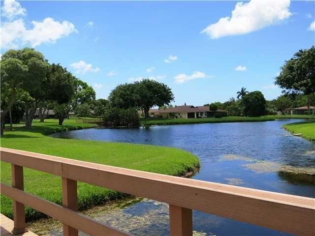 10110 Cedar Point Boulevard, Unit 203, Boynton Beach, FL 33437 Photo