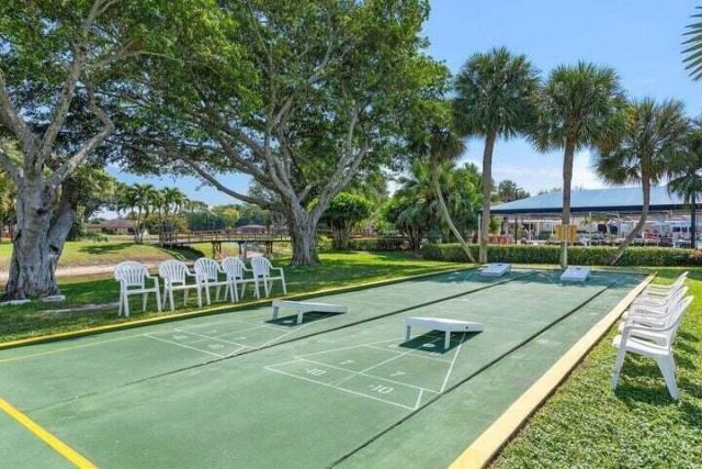 10110 Cedar Point Boulevard, Unit 203, Boynton Beach, FL 33437 Photo