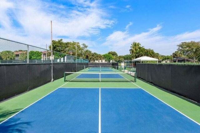 10110 Cedar Point Boulevard, Unit 203, Boynton Beach, FL 33437 Photo