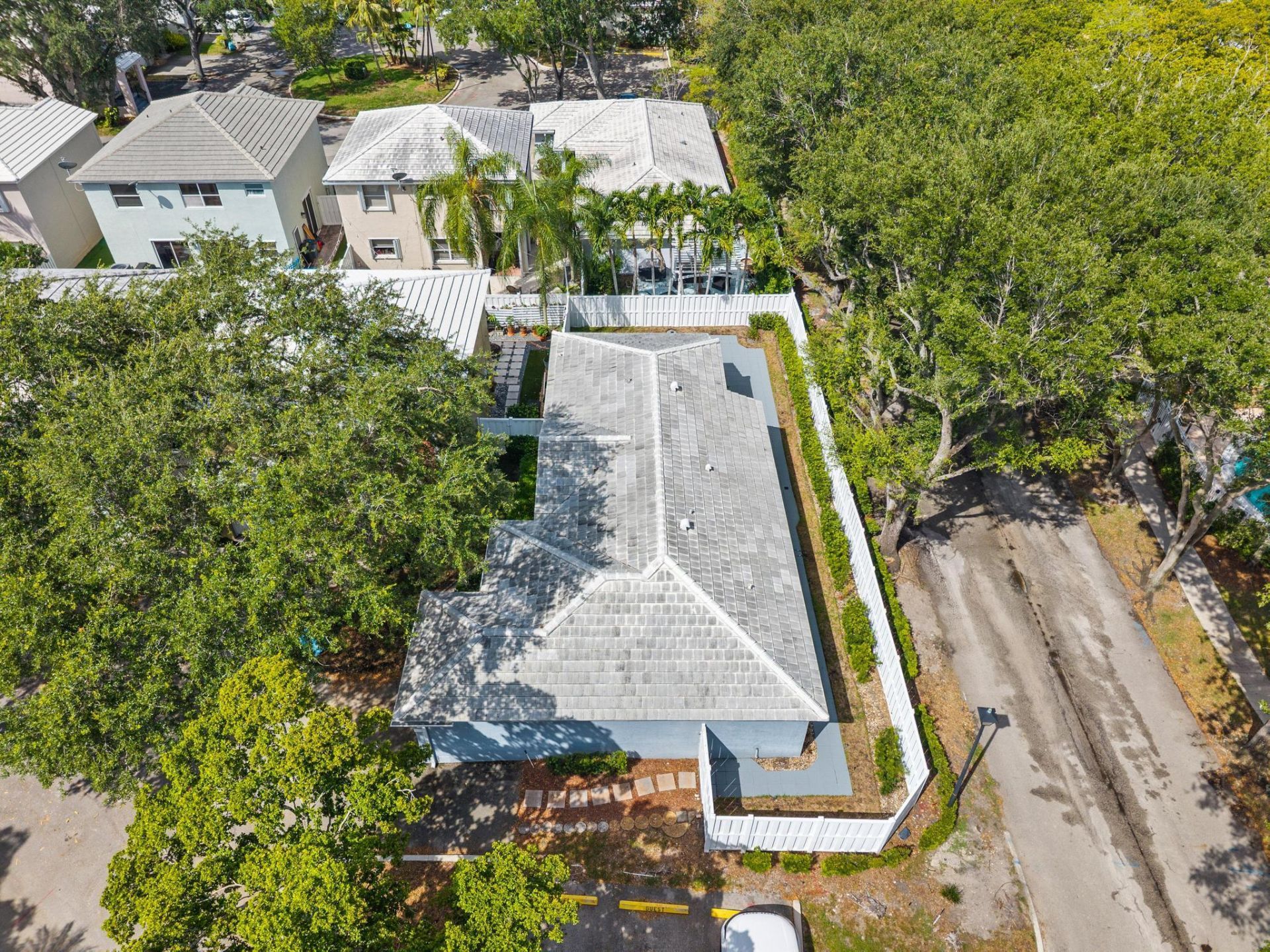 9822 NW 2nd Court, Plantation, FL 33324 Photo