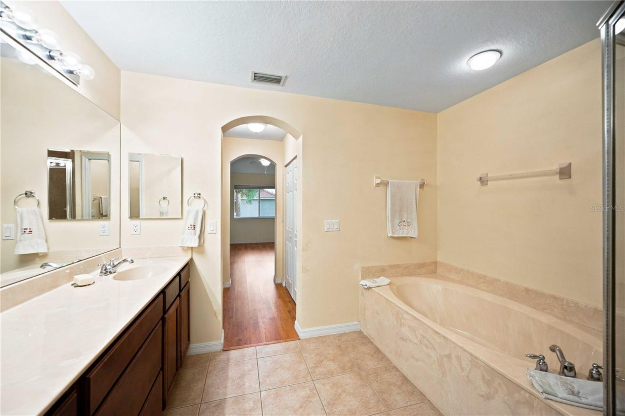 3372 Dandolo Circle, Unit 15, Cape Coral, FL 33909 Photo