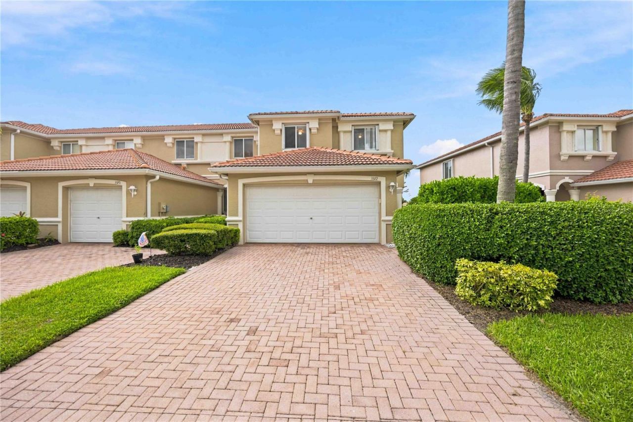 3372 Dandolo Circle, Unit 15, Cape Coral, FL 33909 Photo