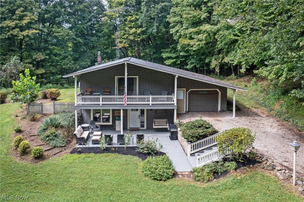 105 Mill Road, Bellville, OH 44813