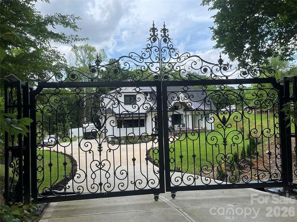 900 Houston Heights Road , Charlotte, NC 28262