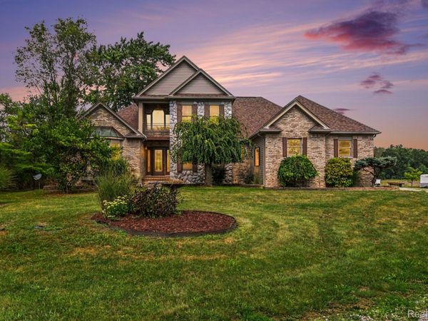 27800 Van Horn Road , Huron Township, Mi 48164