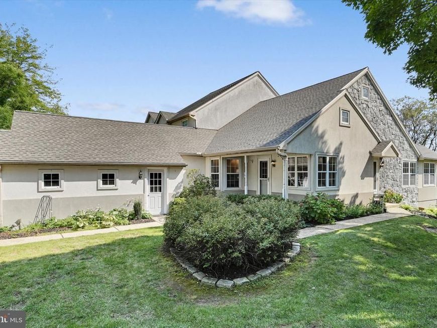 801 Tanglegate Place , Millersville, PA 17551 Main Photo