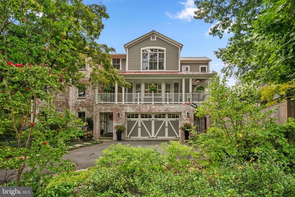 710 WOODSIDE PARKWAY, SILVER SPRING, MD 20910