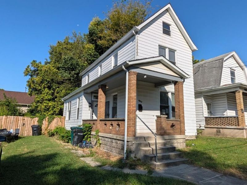 4613 W Mitchell Avenue, Cincinnati, OH 45232 Photo 1