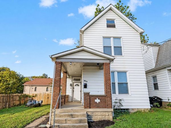 4613 W Mitchell Avenue, Cincinnati, OH 45232