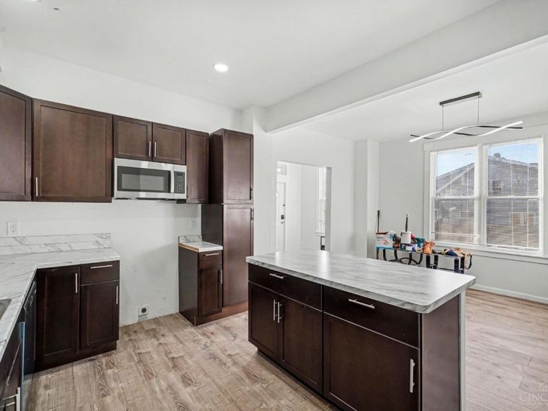 4613 W Mitchell Avenue, Cincinnati, OH 45232 Photo 6