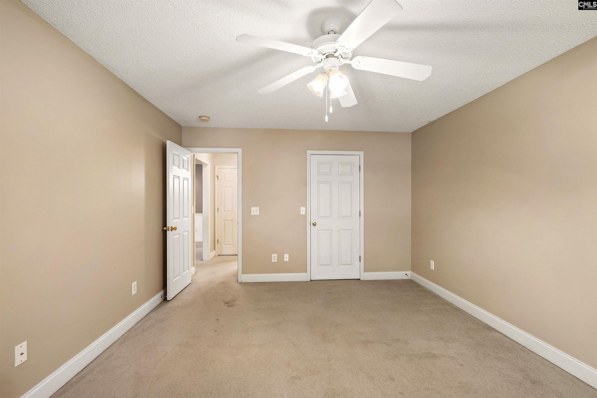 3540 Landmark Drive  Photo 11