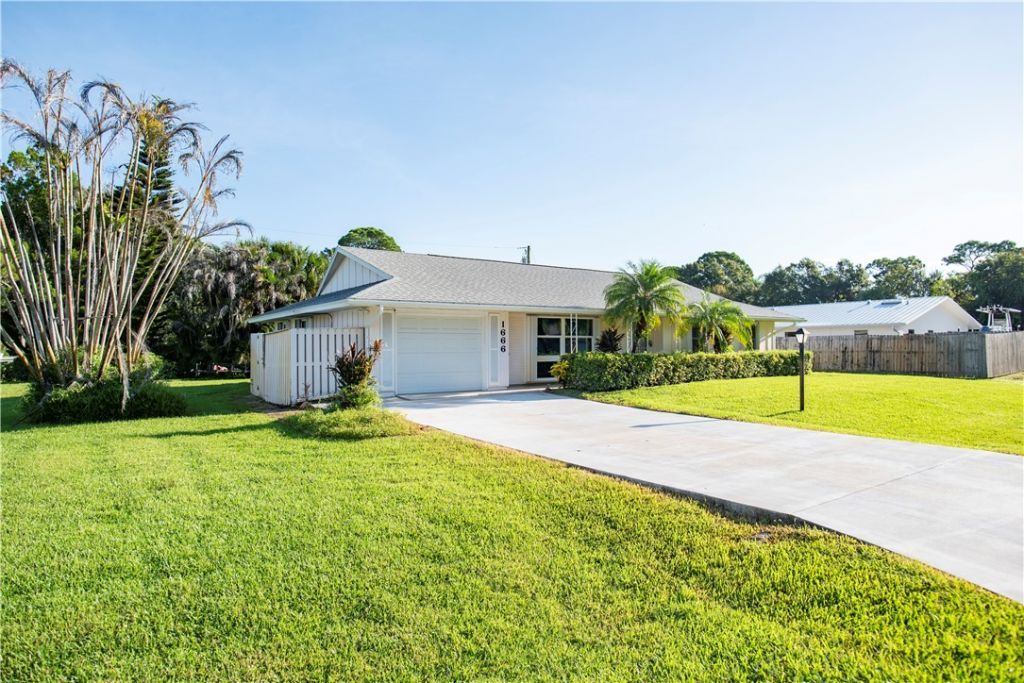1666 5th Street, Vero Beach, FL 32962 Photo