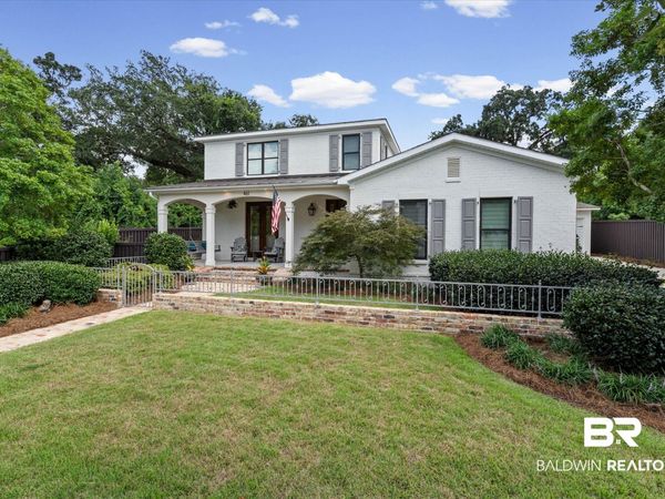 461 Satsuma Street, Fairhope, AL 36532