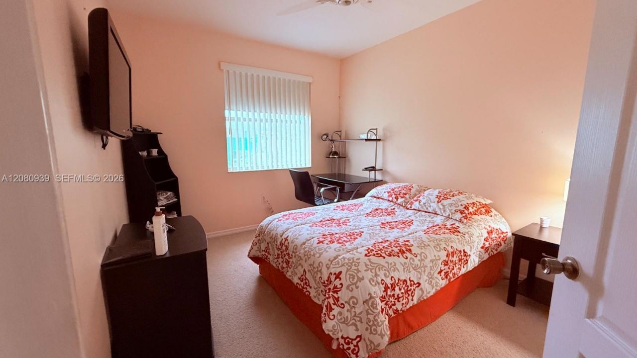 4729 SW 163rd Pl , Miami, FL 33185 Photo
