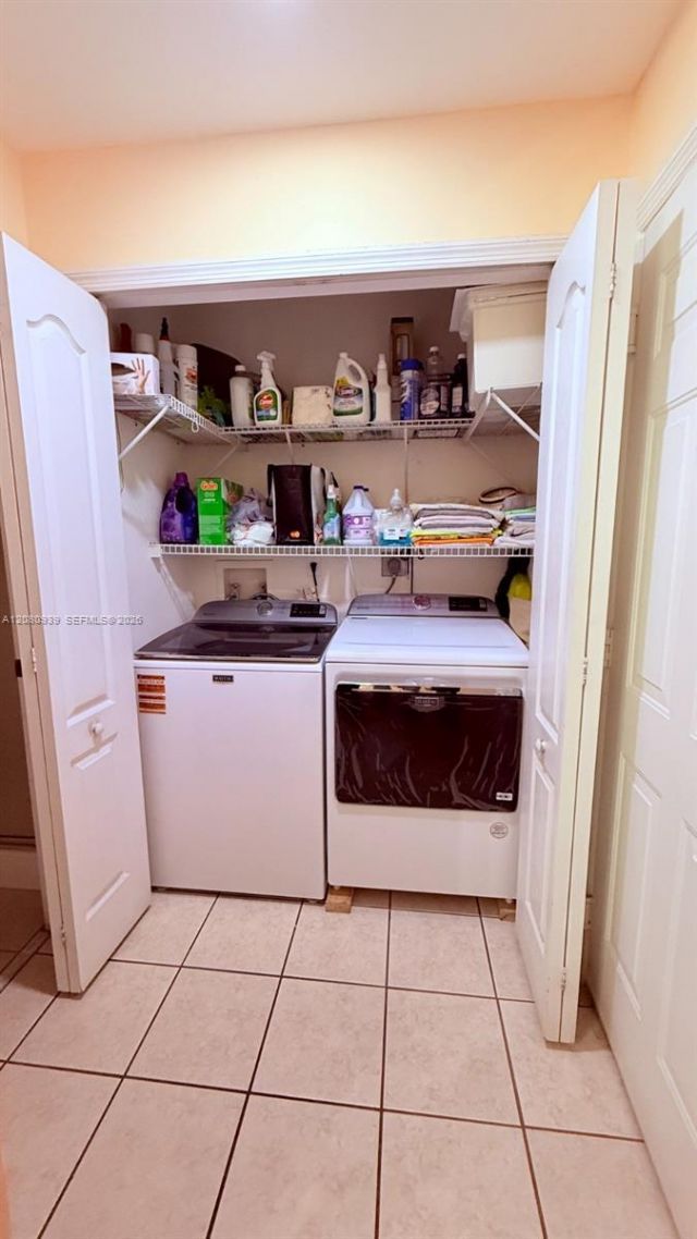 4729 SW 163rd Pl , Miami, FL 33185 Photo