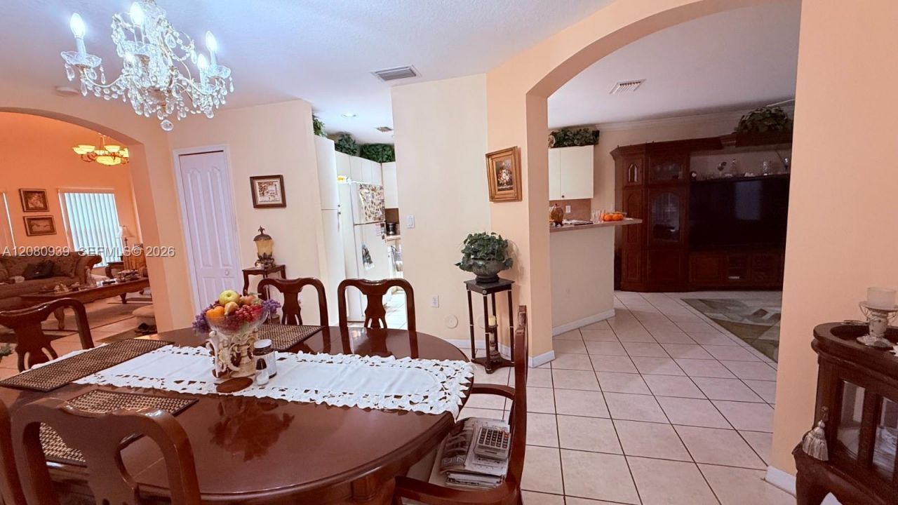 4729 SW 163rd Pl , Miami, FL 33185 Photo