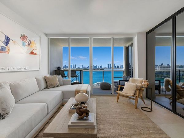 1800 Sunset Harbour Dr, Unit 1210, Miami Beach, FL 33139