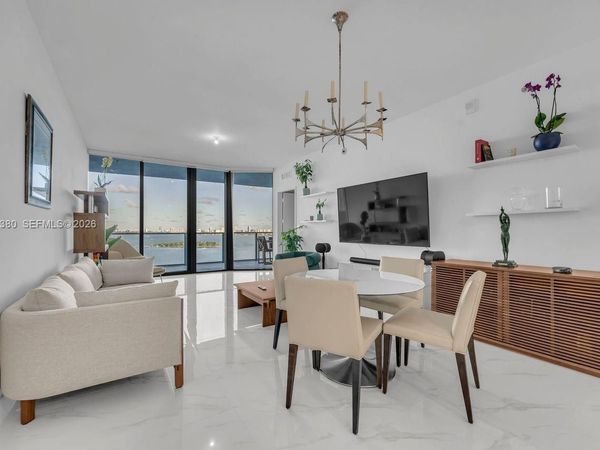 700 NE 24th St , Unit 1405, Miami, FL 33137