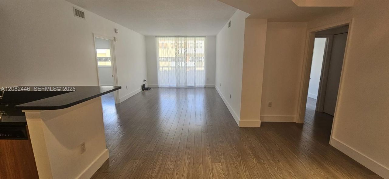2775 NE 187th St , Unit 424, Aventura, FL 33180 Photo