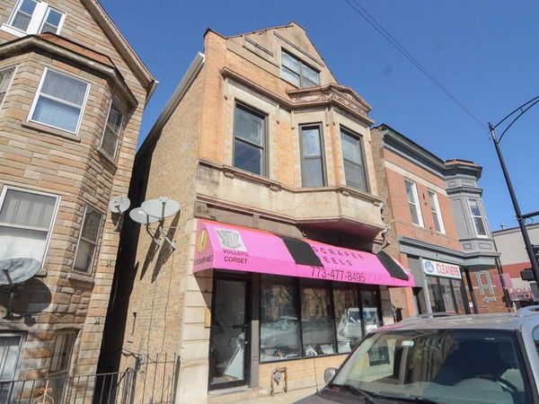 2202 W Belmont Avenue , Unit 1R, Chicago, IL 60618