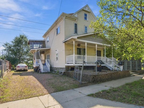 204 Acker Street E, Saint Paul, MN 55117