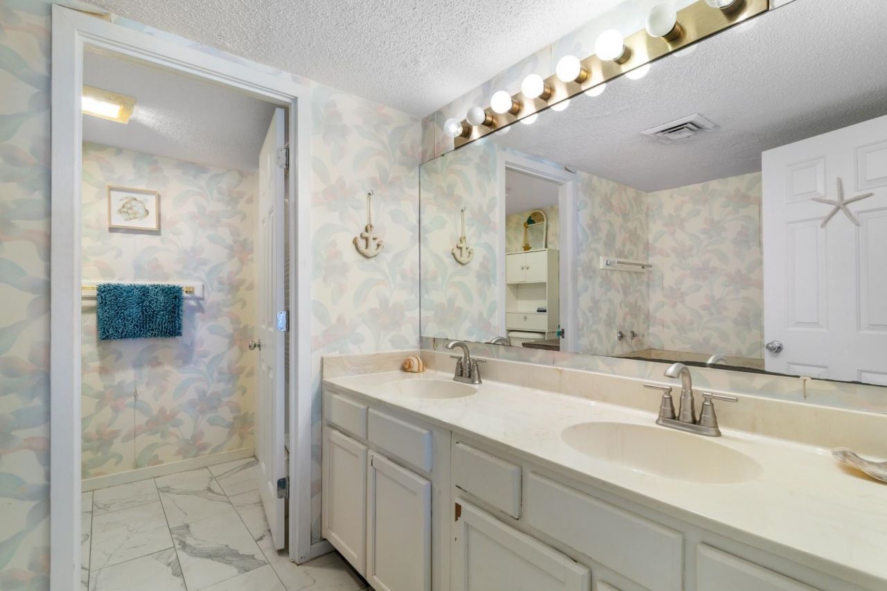 5800 N Ocean Blvd. Photo 18