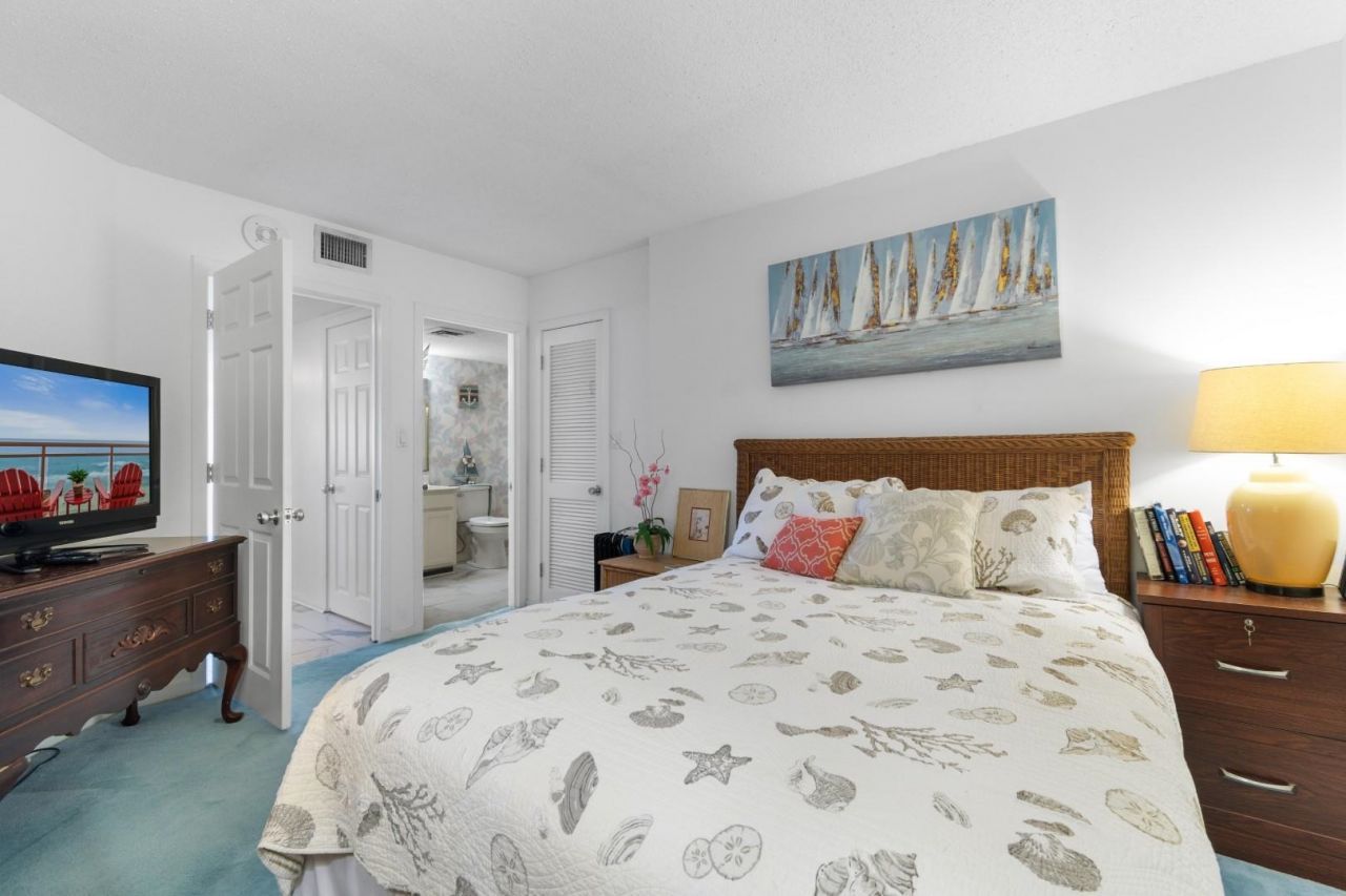 5800 N Ocean Blvd. Photo 23