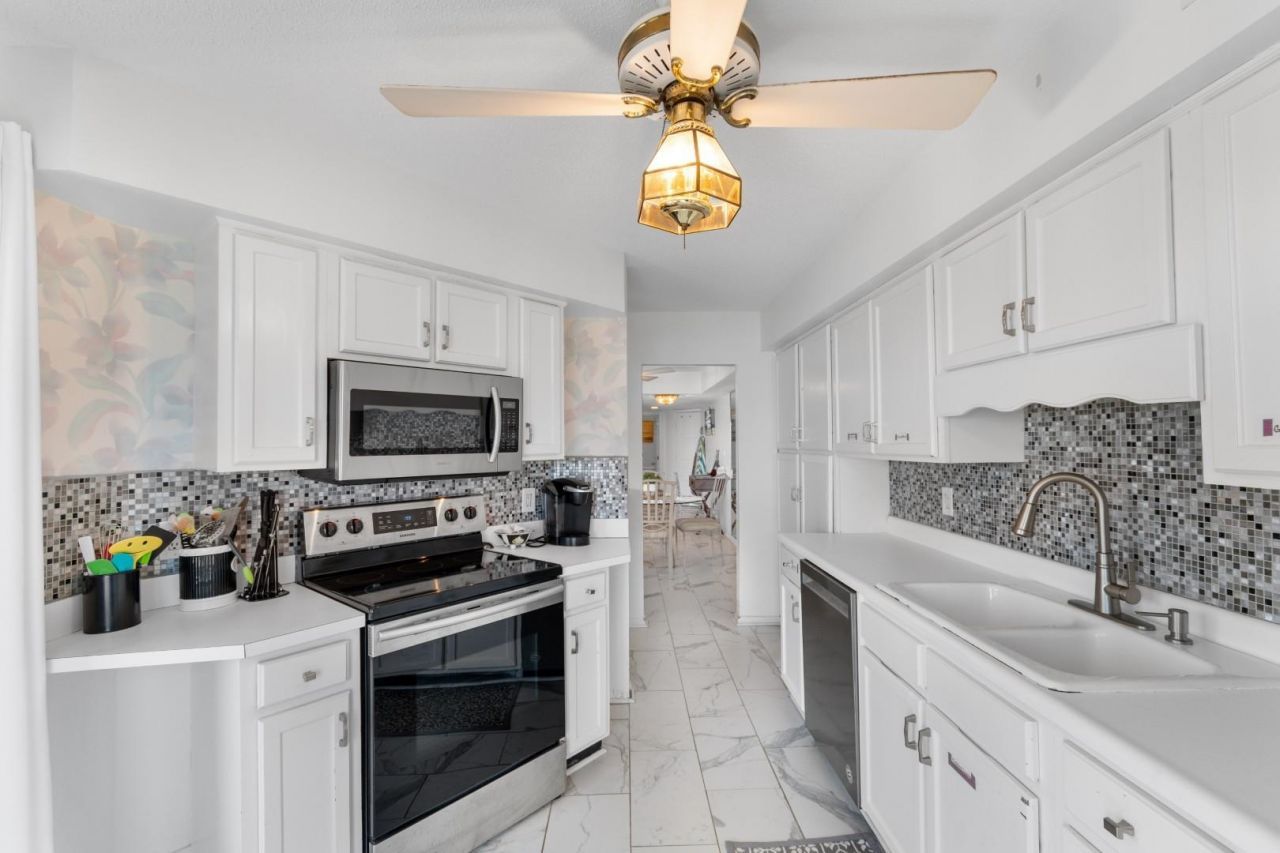 5800 N Ocean Blvd. Photo 6
