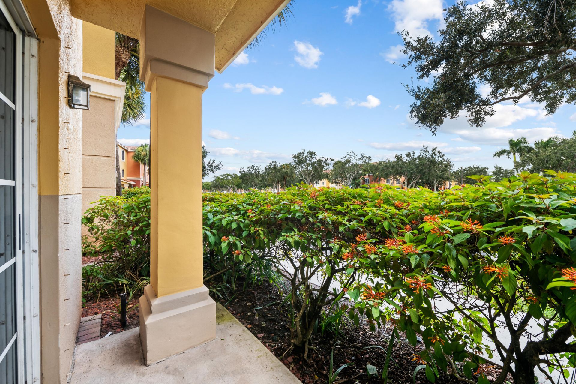 6777 Heritage Grande, Unit 1105, Boynton Beach, FL 33437 Photo