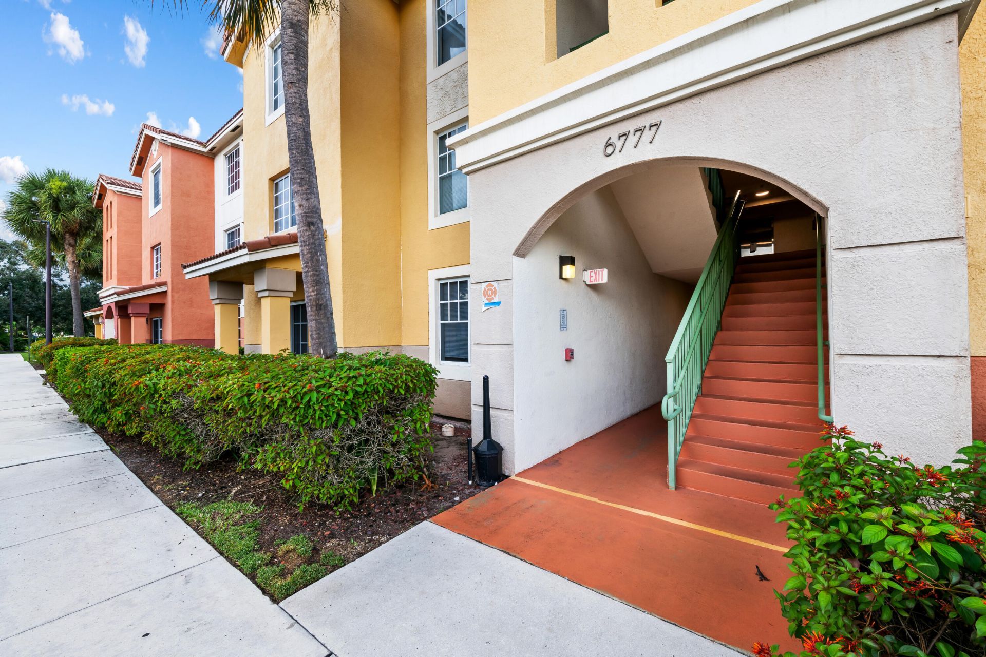 6777 Heritage Grande, Unit 1105, Boynton Beach, FL 33437 Photo