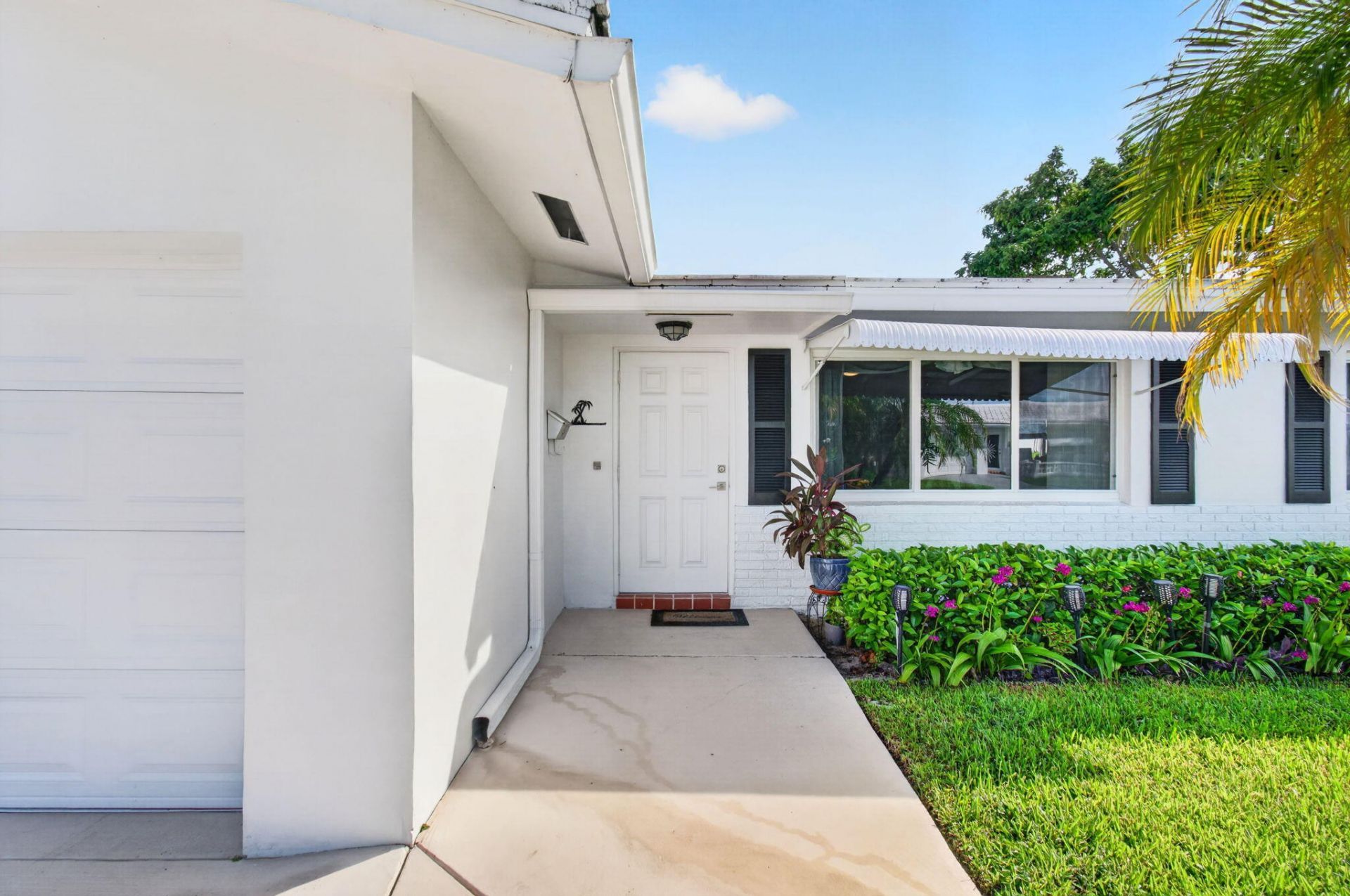 2377 SW 8th Avenue, Boynton Beach, FL 33426 Photo
