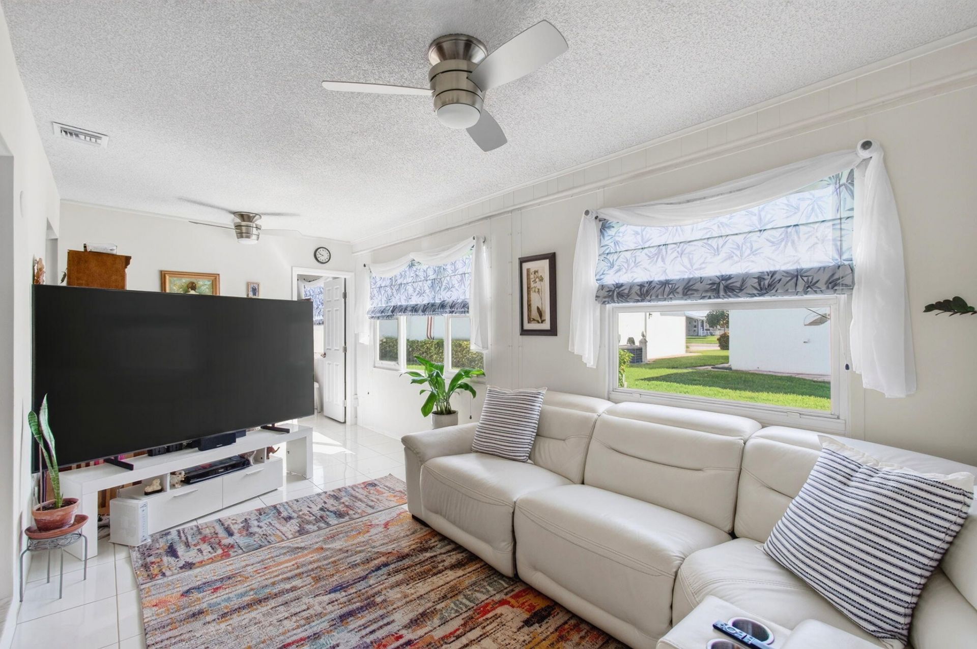 2377 SW 8th Avenue, Boynton Beach, FL 33426 Photo