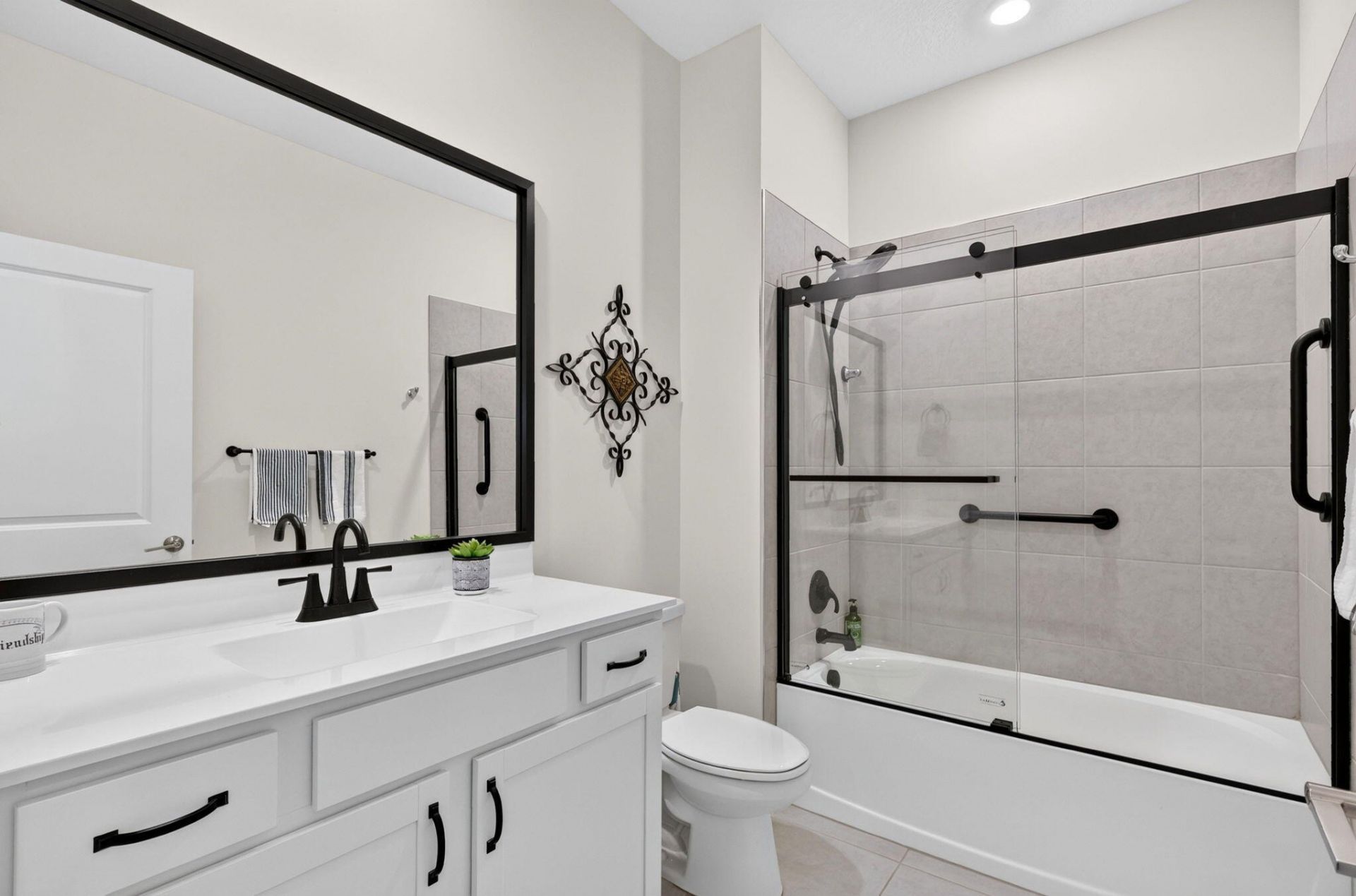 2048 SE Crosswood Way, Port Saint Lucie, FL 34984 Photo