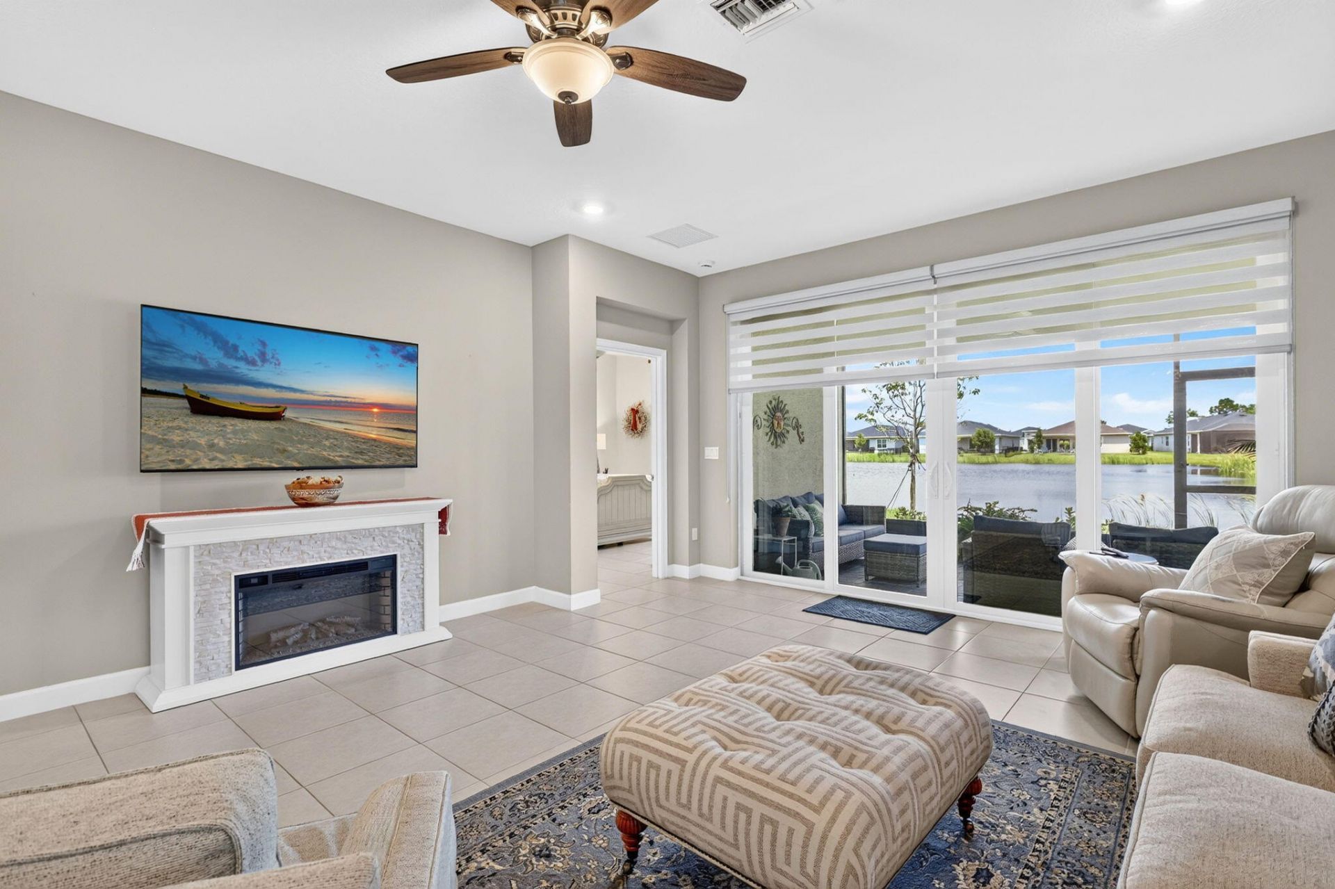 2048 SE Crosswood Way, Port Saint Lucie, FL 34984 Photo