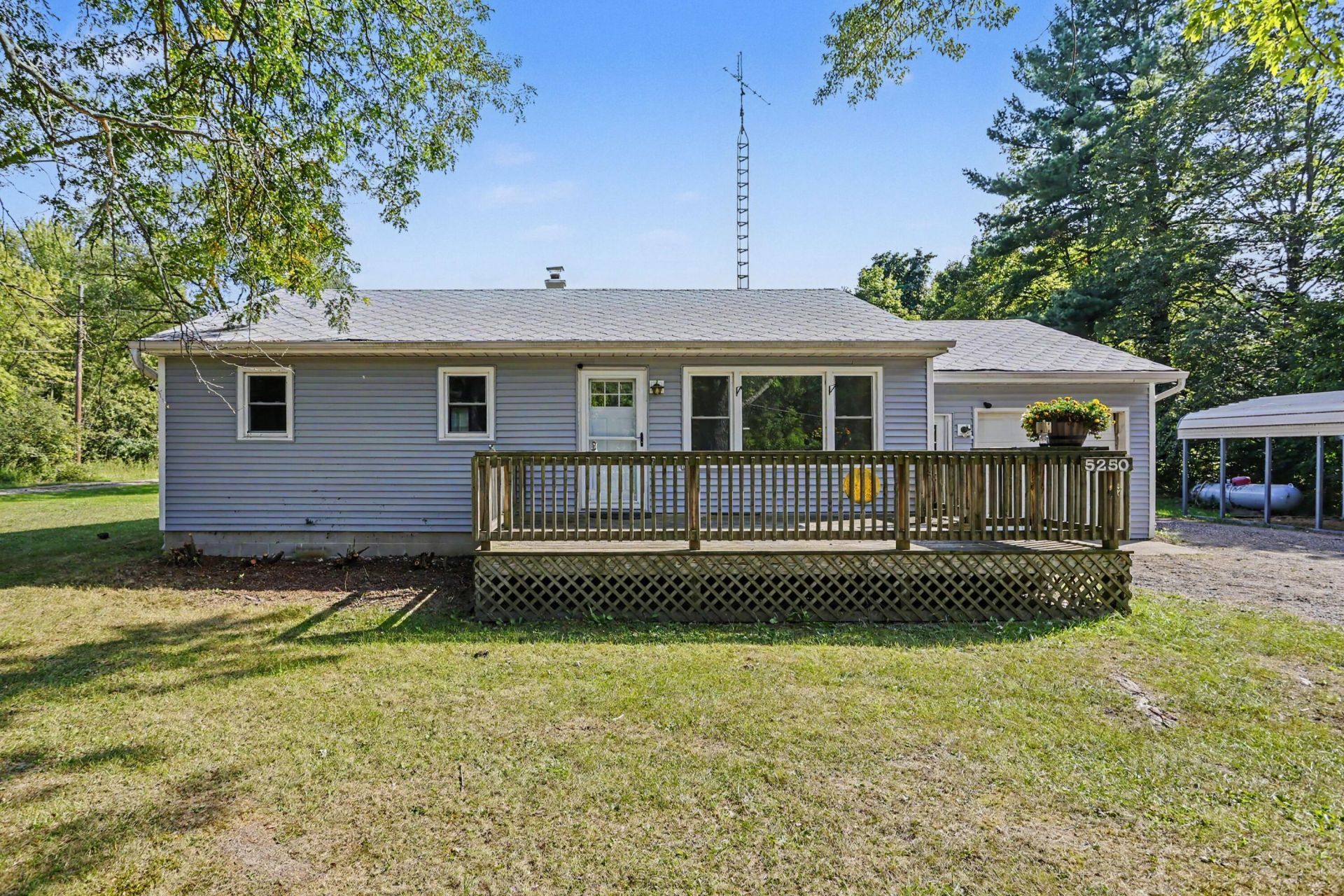 5250 Territorial Road, Benton Harbor, MI 49022 Main Photo