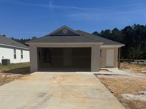 8105 Chesapeake Trail, Bauxite, AR 72011