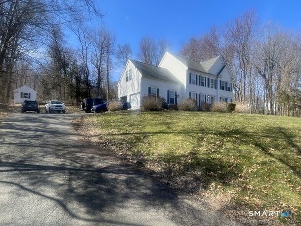 20 Gaylord Mountain , Hamden, CT 06518