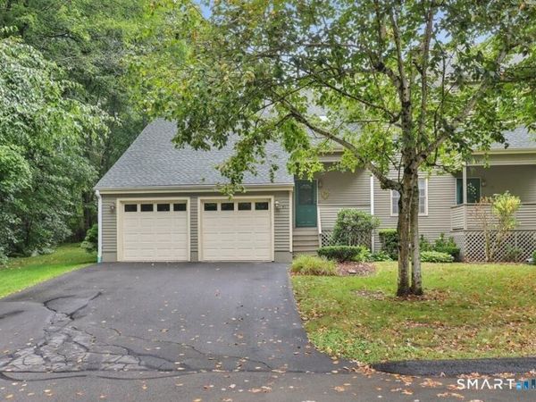 41 Eaton Woods , Unit 41, Hamden, CT 06518