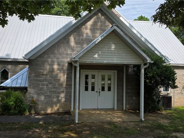 1268 Wolf Springs Road , Harrison, AR 72601