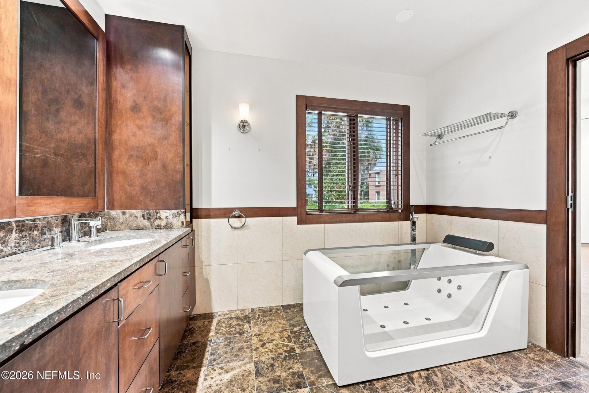 715 Rio Lindo Drive, Jacksonville, FL 32207 Photo