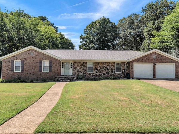 1907 Broadway Blvd, Florence, AL 35630