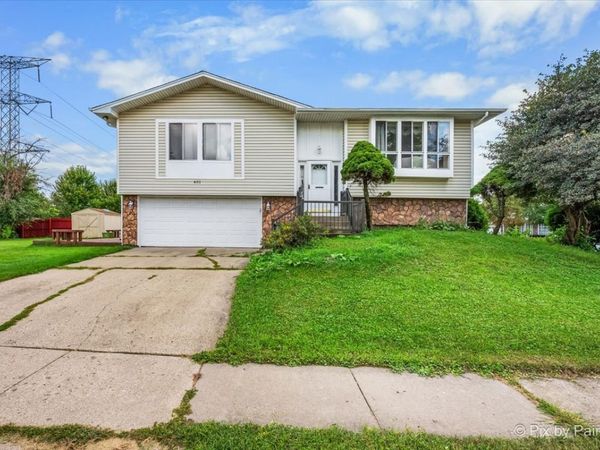 401 Longford Drive , Elgin, IL 60120