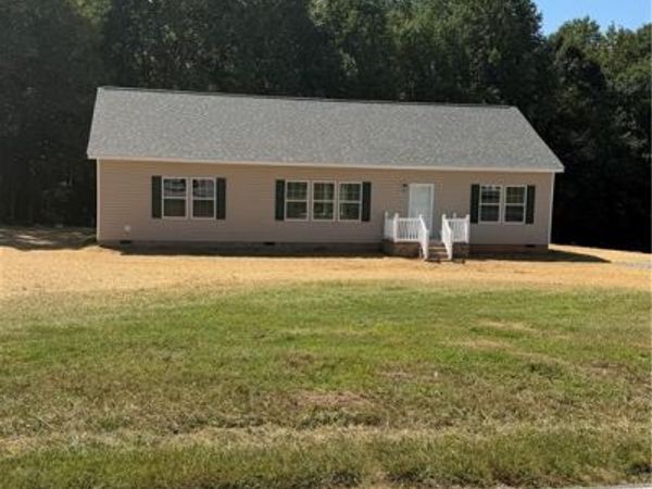 5101 Center Road , Jonesville, NC 28642