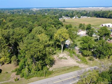 16068 Middlebelt Road , Romulus, Mi 48174