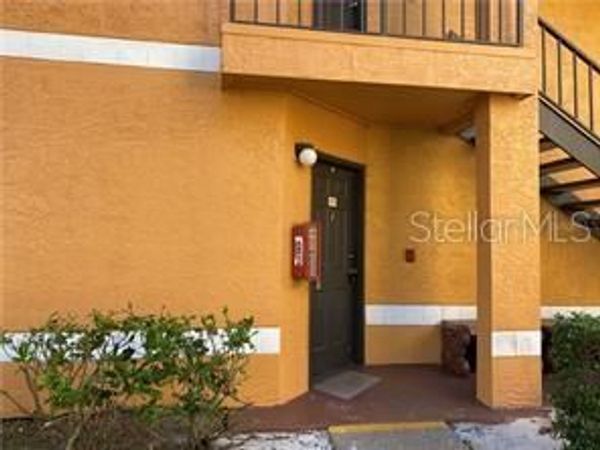 4658 COMMANDER DRIVE , Unit 817, ORLANDO, FL 32822