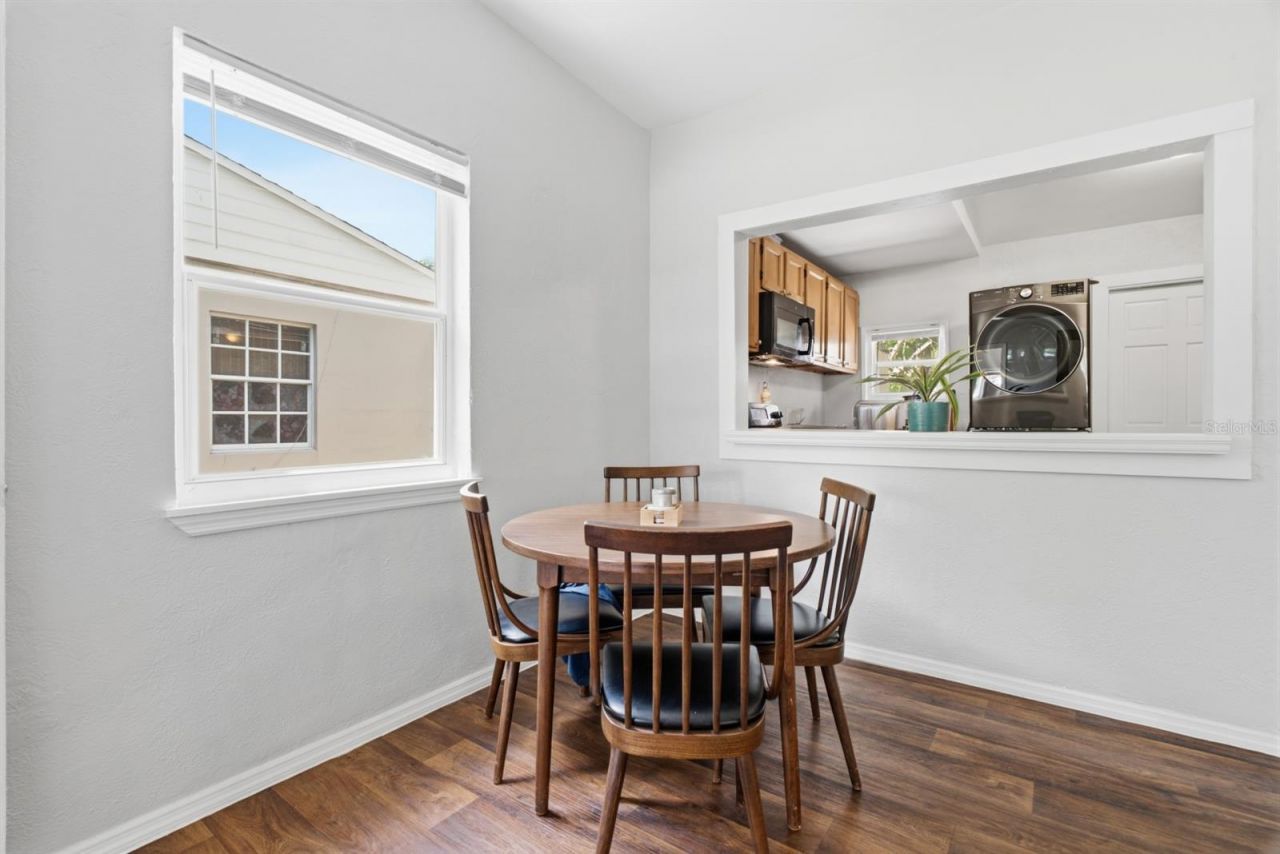 2855 37th Avenue N, Saint Petersburg, FL 33713 Photo